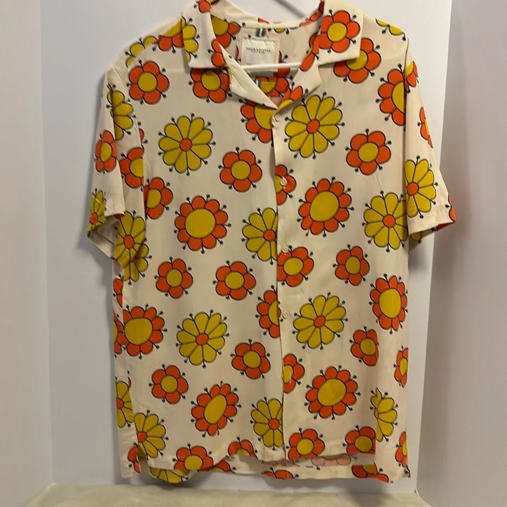 DENIM & FLOWER…BY RICKY SINGH…SIZE LARGE…FUN RETRO BLOUSE 100% VISCOSE - Picture 1 of 4